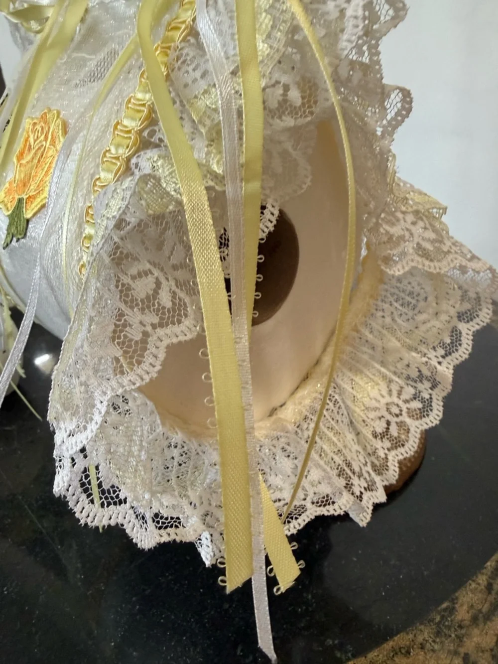 🌼 Hand Crafted Yellow Rose Embroidered Lace Hand Towel & Toilet Paper Holder 🌼